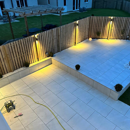 Lake Pearl White Porcelain Paving