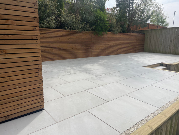 <strong>Discover     Porcelain Paving...</strong>