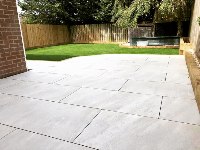 Lake Quartz White Porcelain Paving